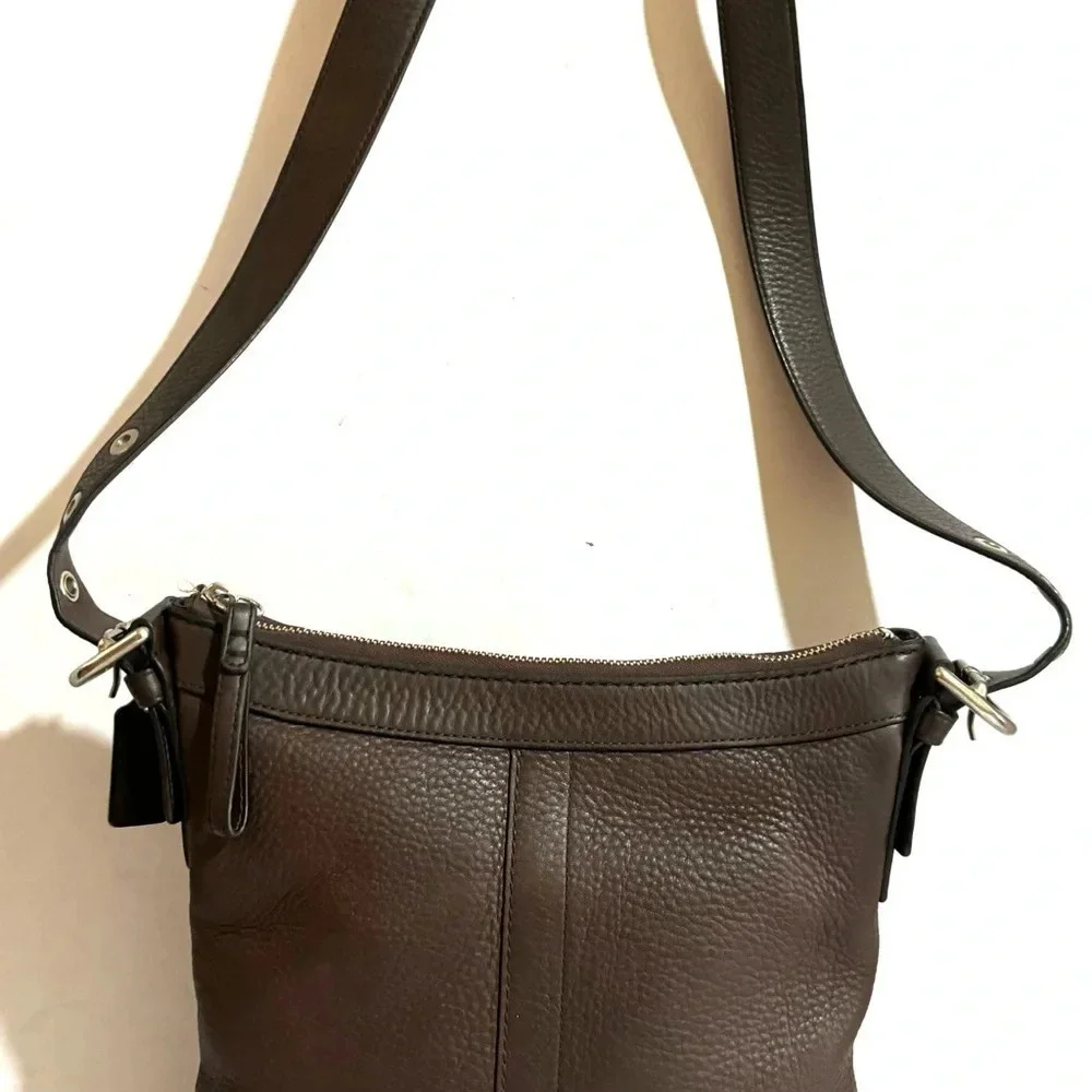 Coach vintage brown distressed leather crossbody handbag